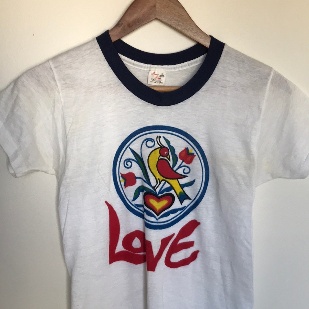 Authentic 1970s vintage Love tee - Picture 2 of 4
